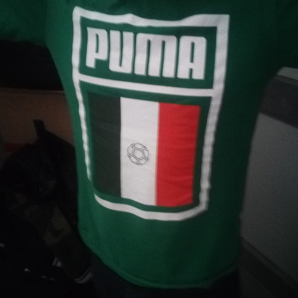 Puma T Shirt - Picture 5 of 5